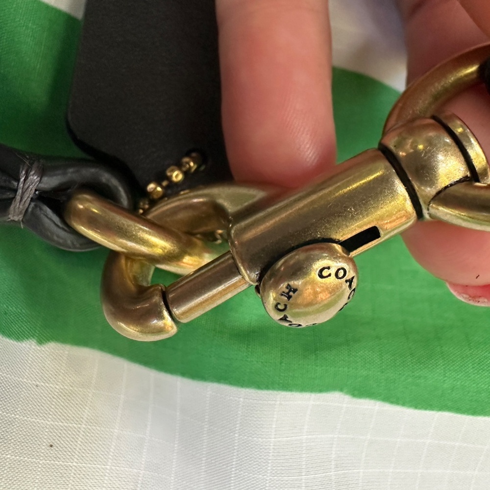 COACH Juliet sling bag - black glove tanned leather - Picture 4 of 11